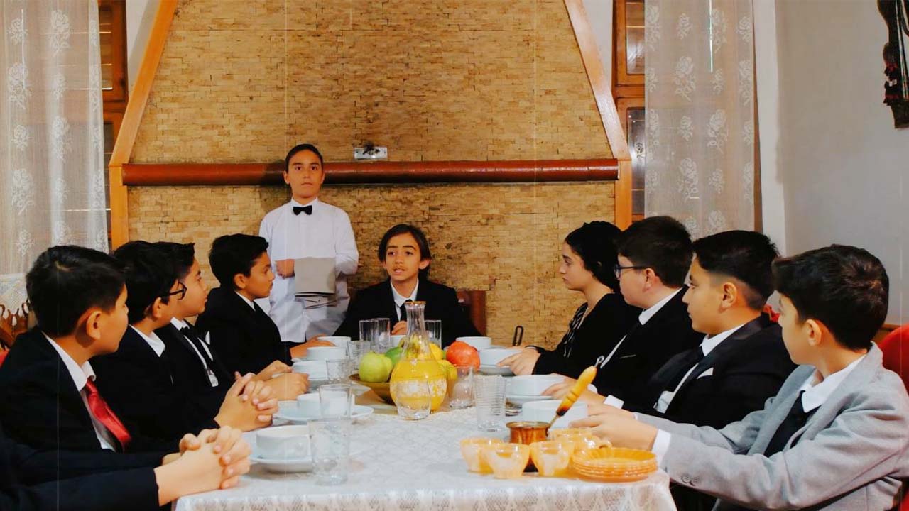 Çözüm Koleji Tiyatro (3)