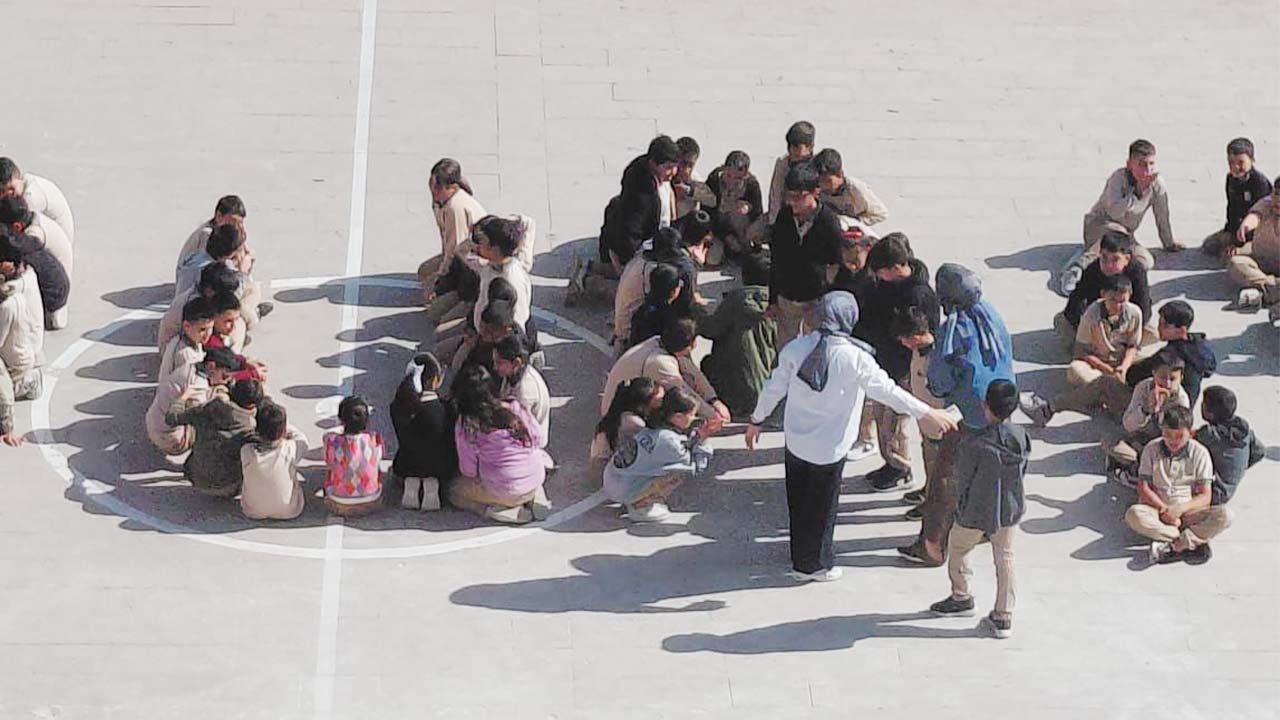 Cumhuriyet Öğrenciler (2)