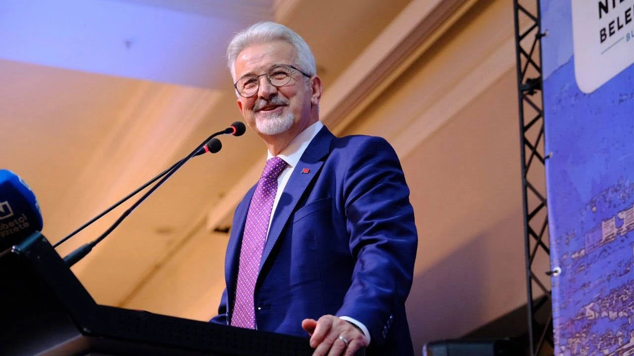 Eski Başkan Tutuklandı, Şirkete Kayyum Atandı