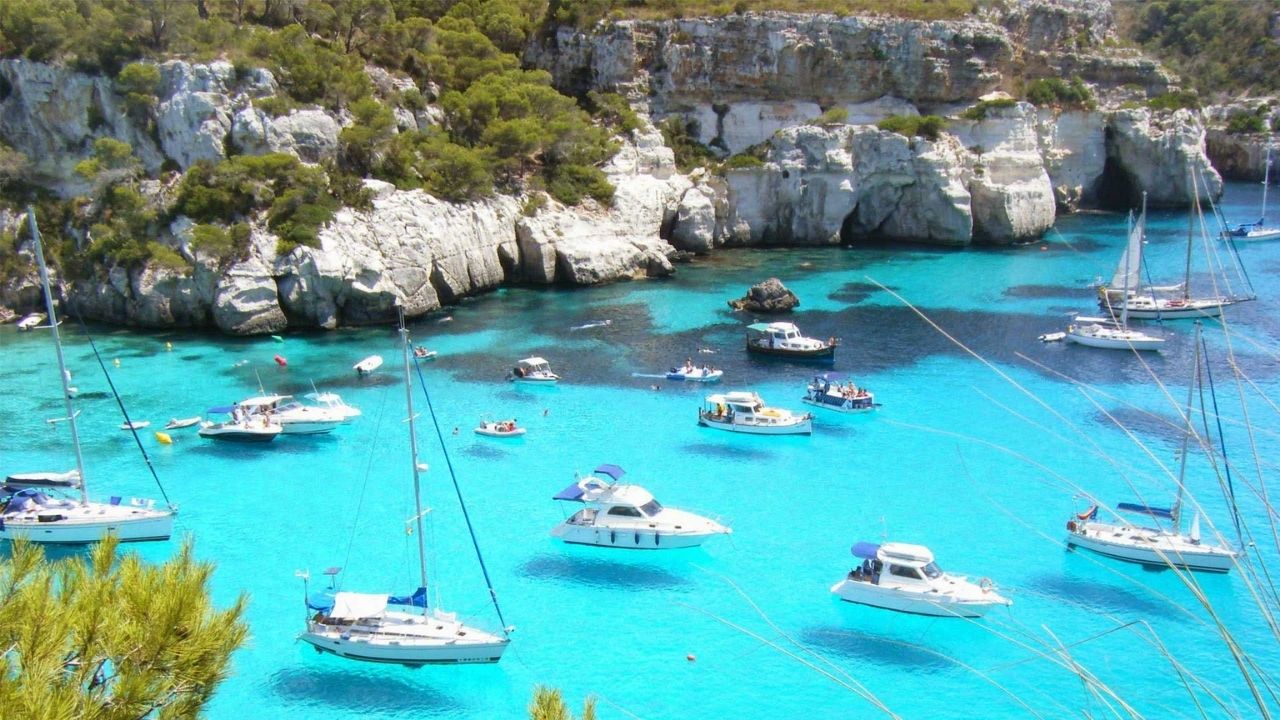 İspanya'nın En Ünlü Plajları Hangileridir-1