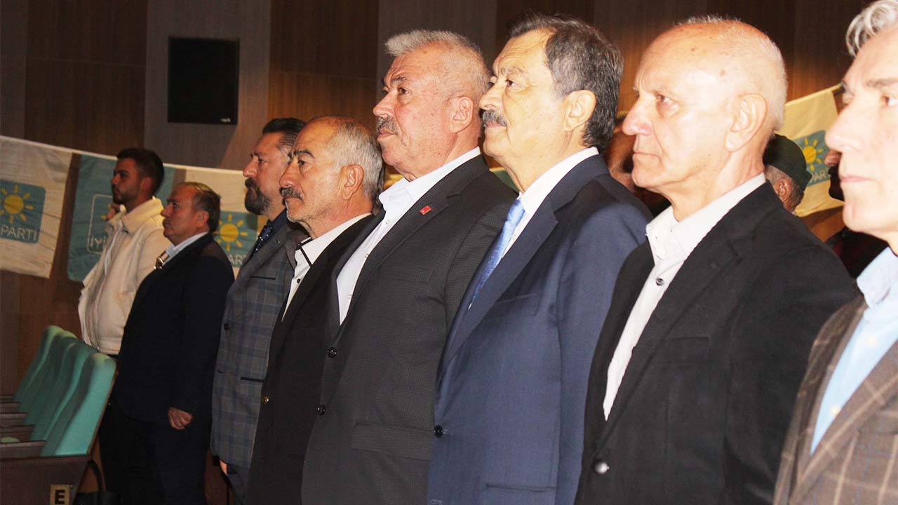 Iyi Parti Yozat Kongre (3)