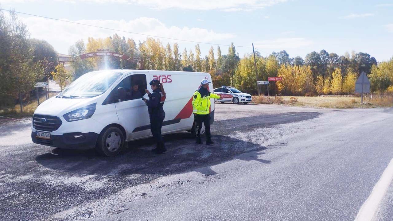 Jandarma Araç Çayıralan (3)