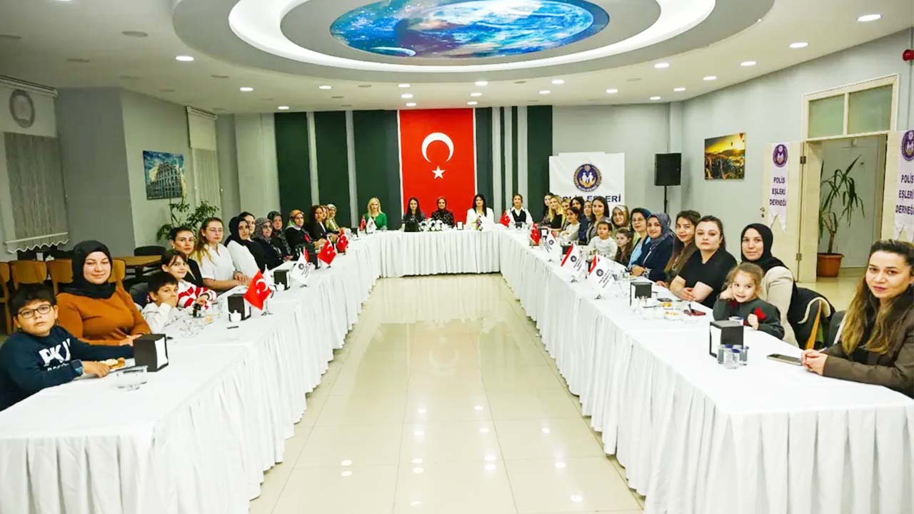 Polis Eşleri Derneği (2)-1