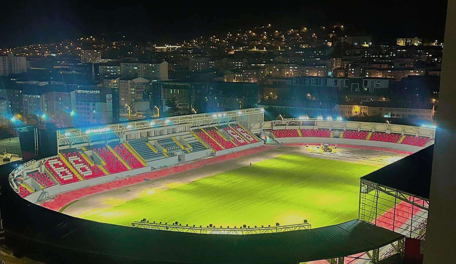 Spor Gece Başka Güzel