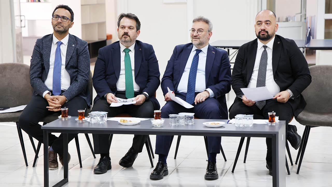 Yobü Sarıkaya Senato (2)