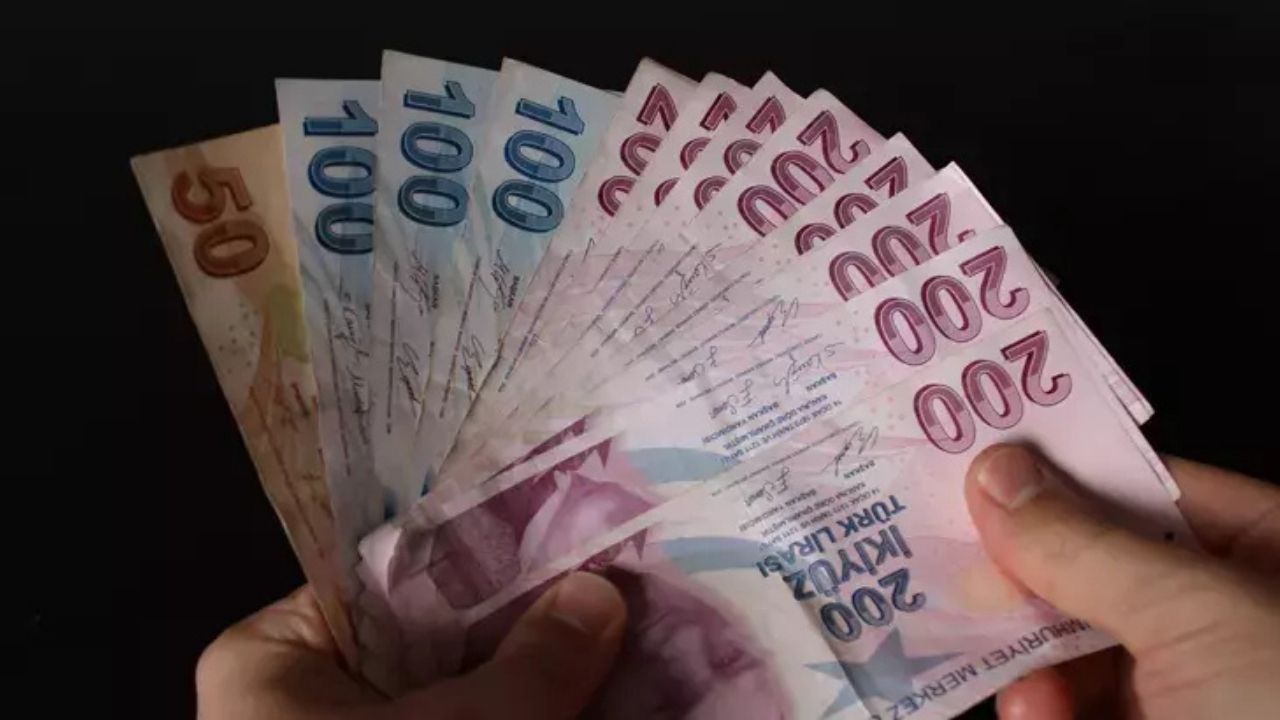 Asgari Ücrette Yüzde 30 Zam, Özel Sektörde Sadece Yüzde 27