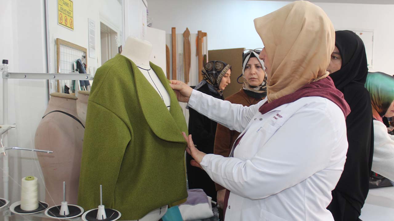 Giyim Kursu Halk Eğitim Merkezi (1)