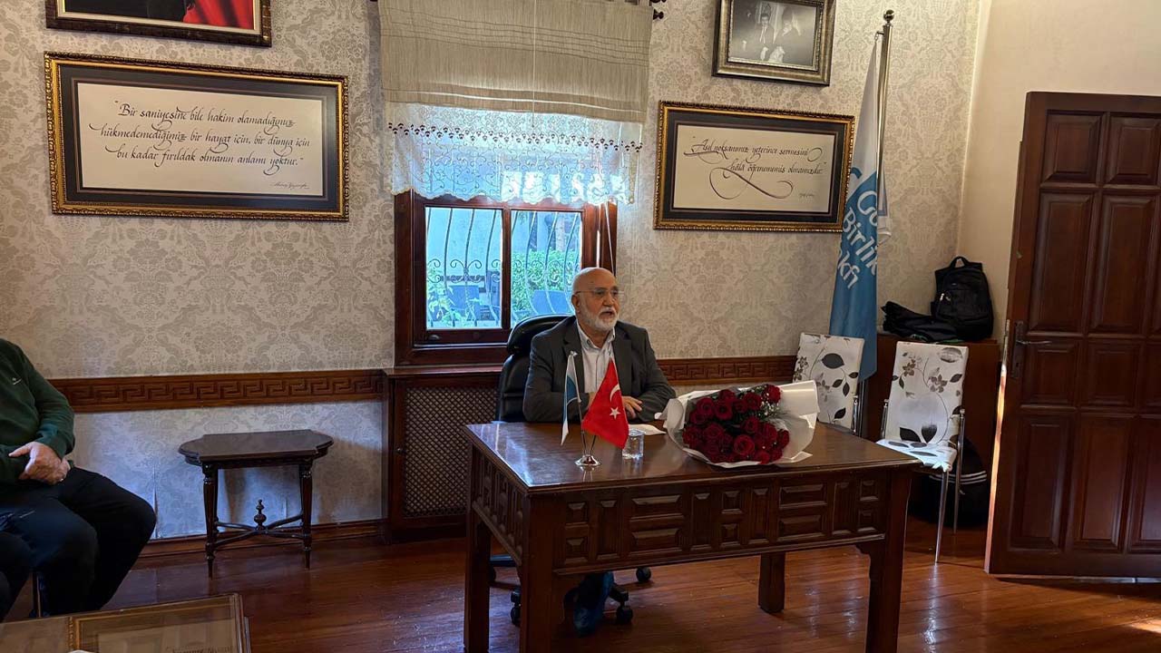 Gönüllerde Birlik Vakfı (1)