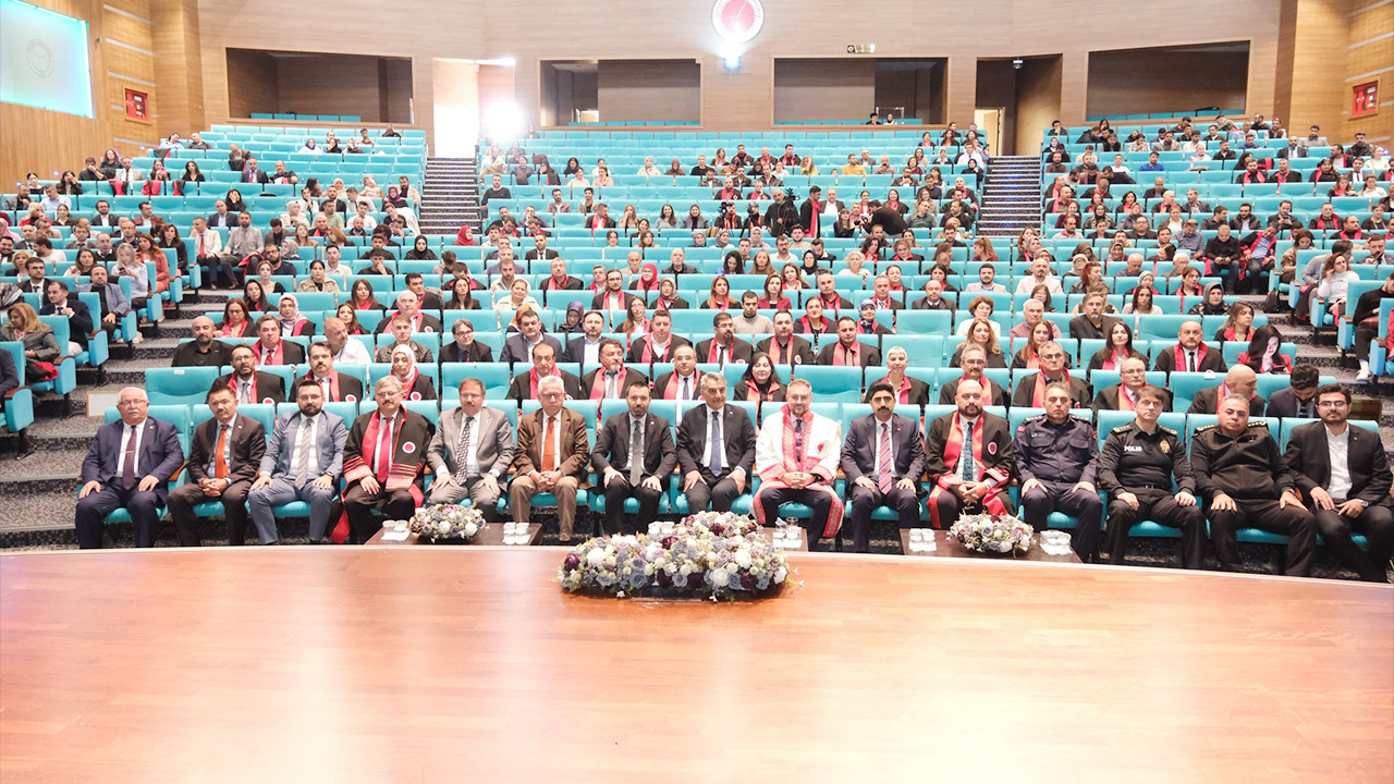 Manşet Yobü Zirveye Yürüyor (10)