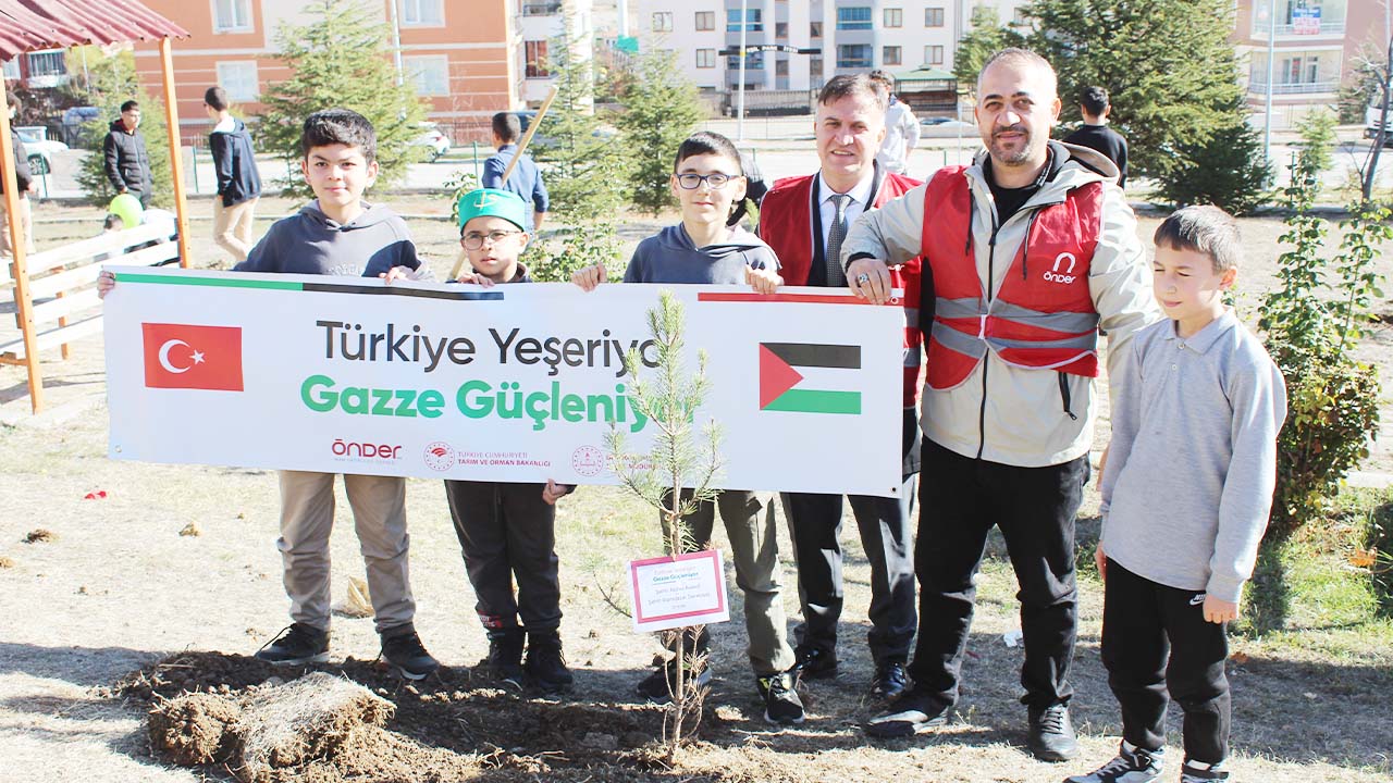 Önder Fidan Dikimi (5)