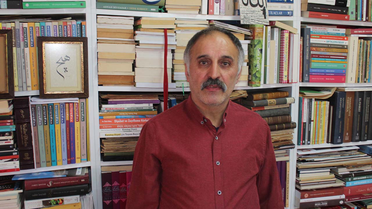 Selahattin Öztürk Kütüphane (6)