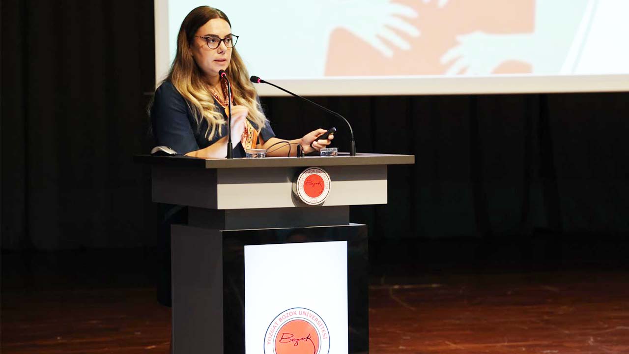 Yobü Kadına Şiddet (1)