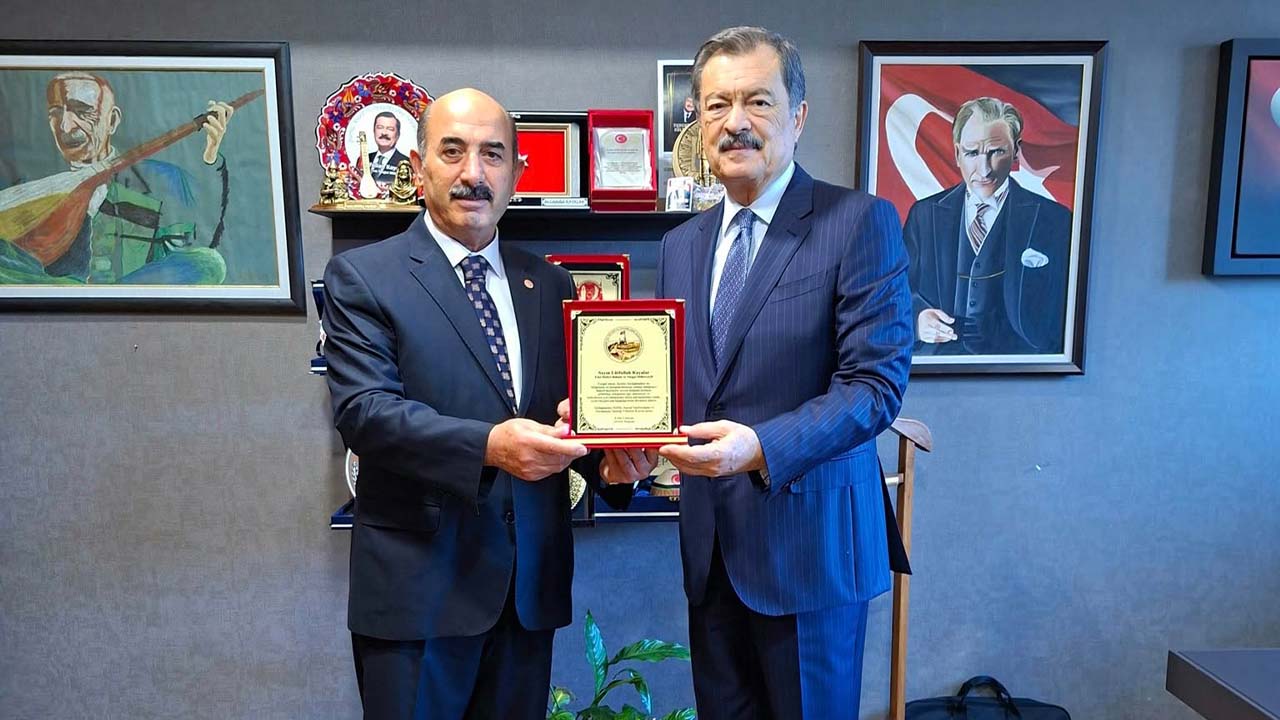 Yozgat Akdağ Yardımlaşma Kayalar (4)