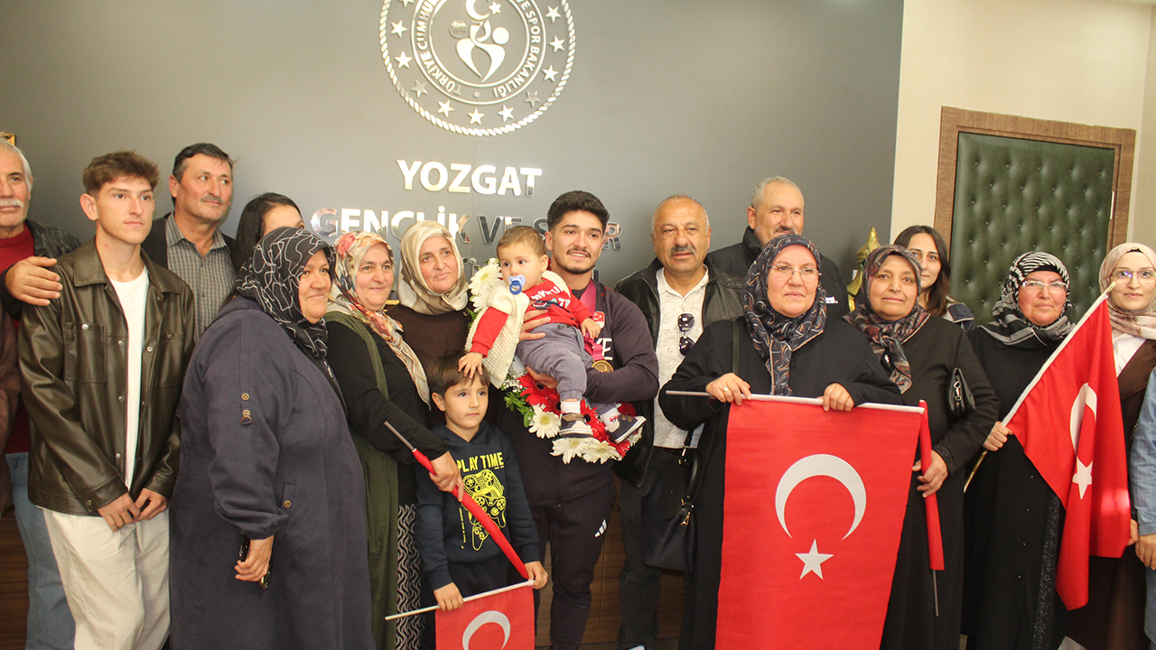 Yozgatlı Dünya Şampiyonu Muhammet Furkan Özbek Karşılama