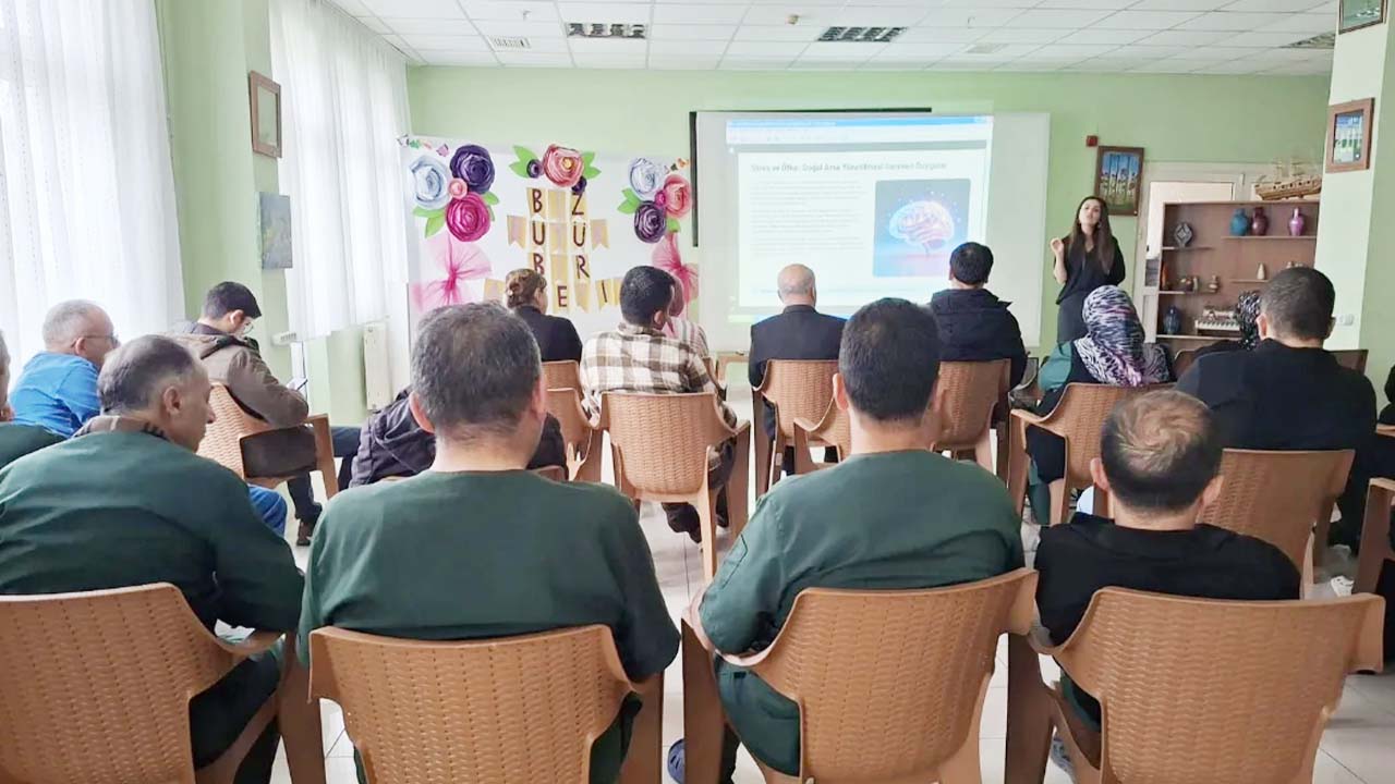 Aile Sosyal Personel Eğitim (2)