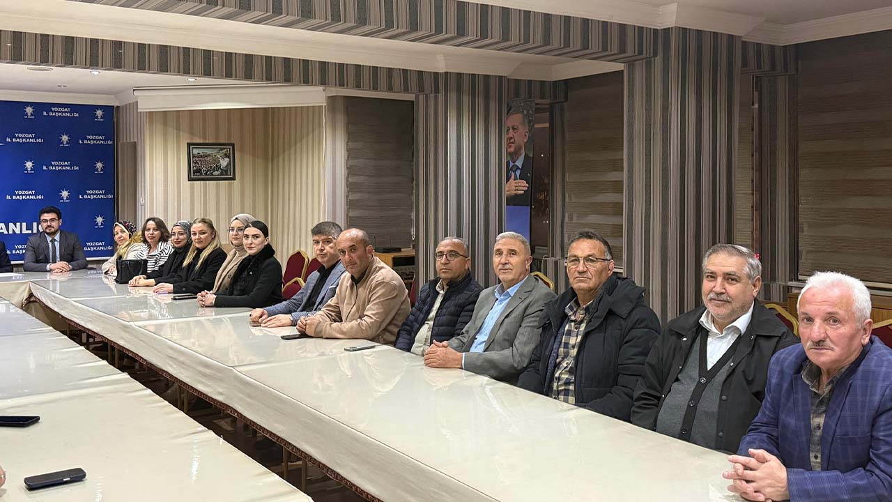 Ak Parti Haftalık Toplantı (2)