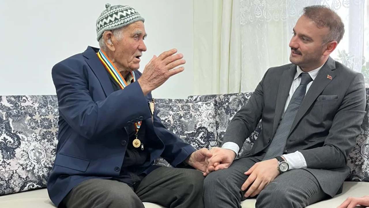 Alper Müdür Kore Gazisi (1)