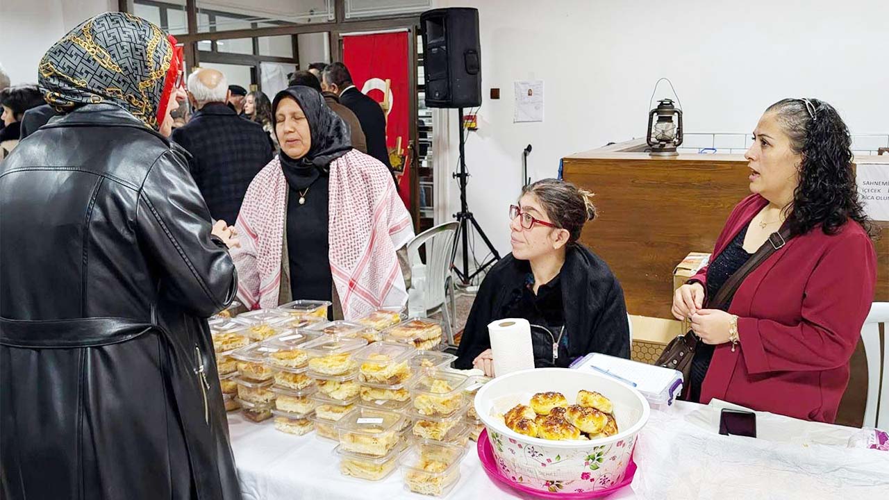 Ankara Gazze Kermes Kadın Kolları (4)