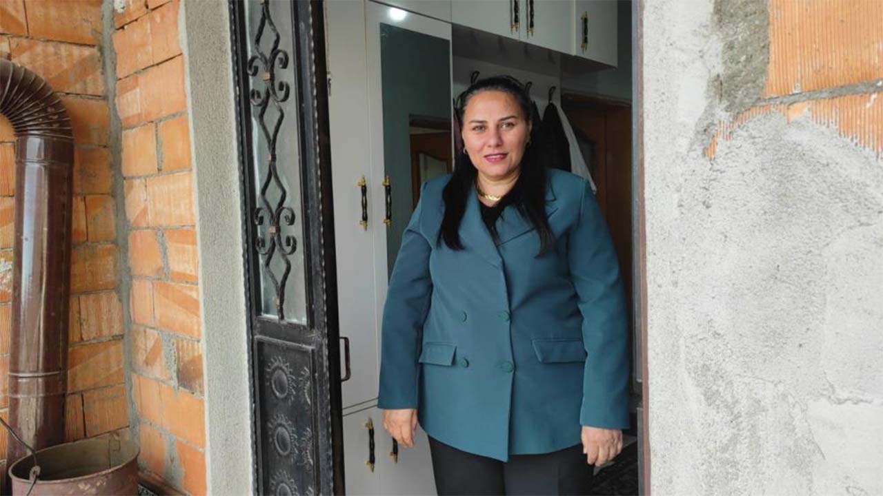 Aydıncık Tek Kadın Muhtar Iha (2)