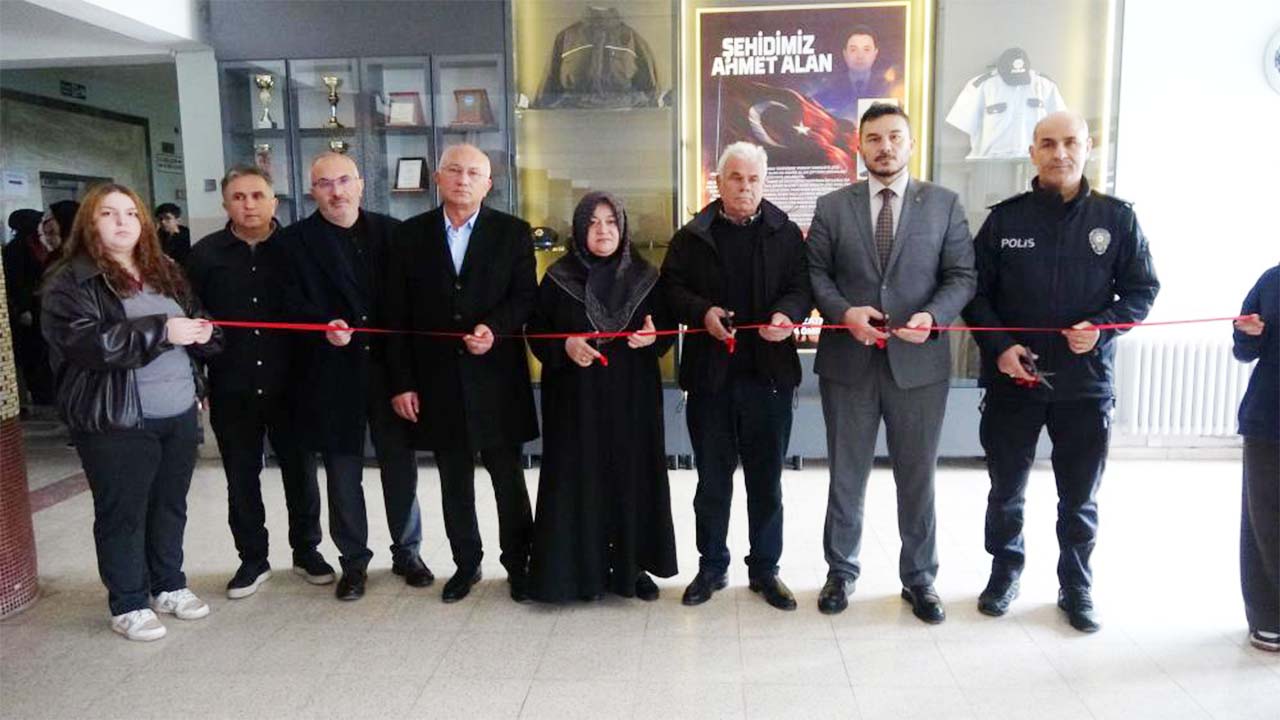 Şehit Ahmet Alan (2)