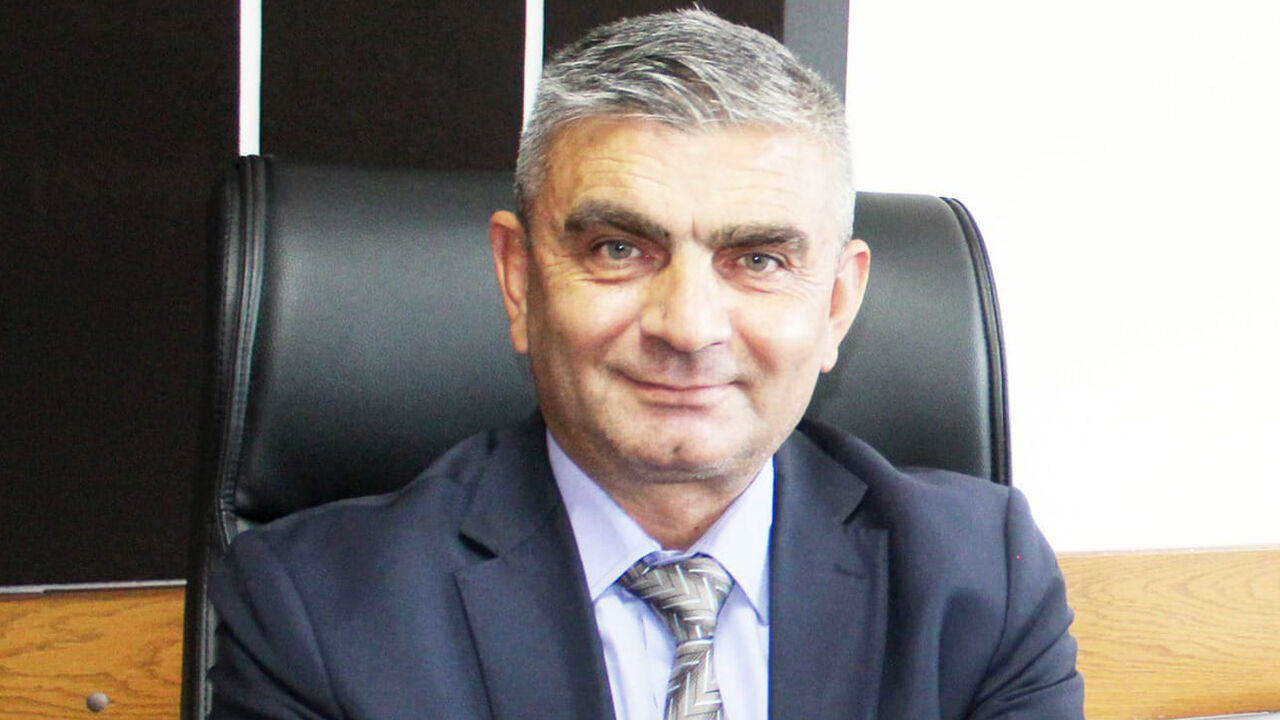 Tek Birsenden Kınama Zübeyir Demirkaya