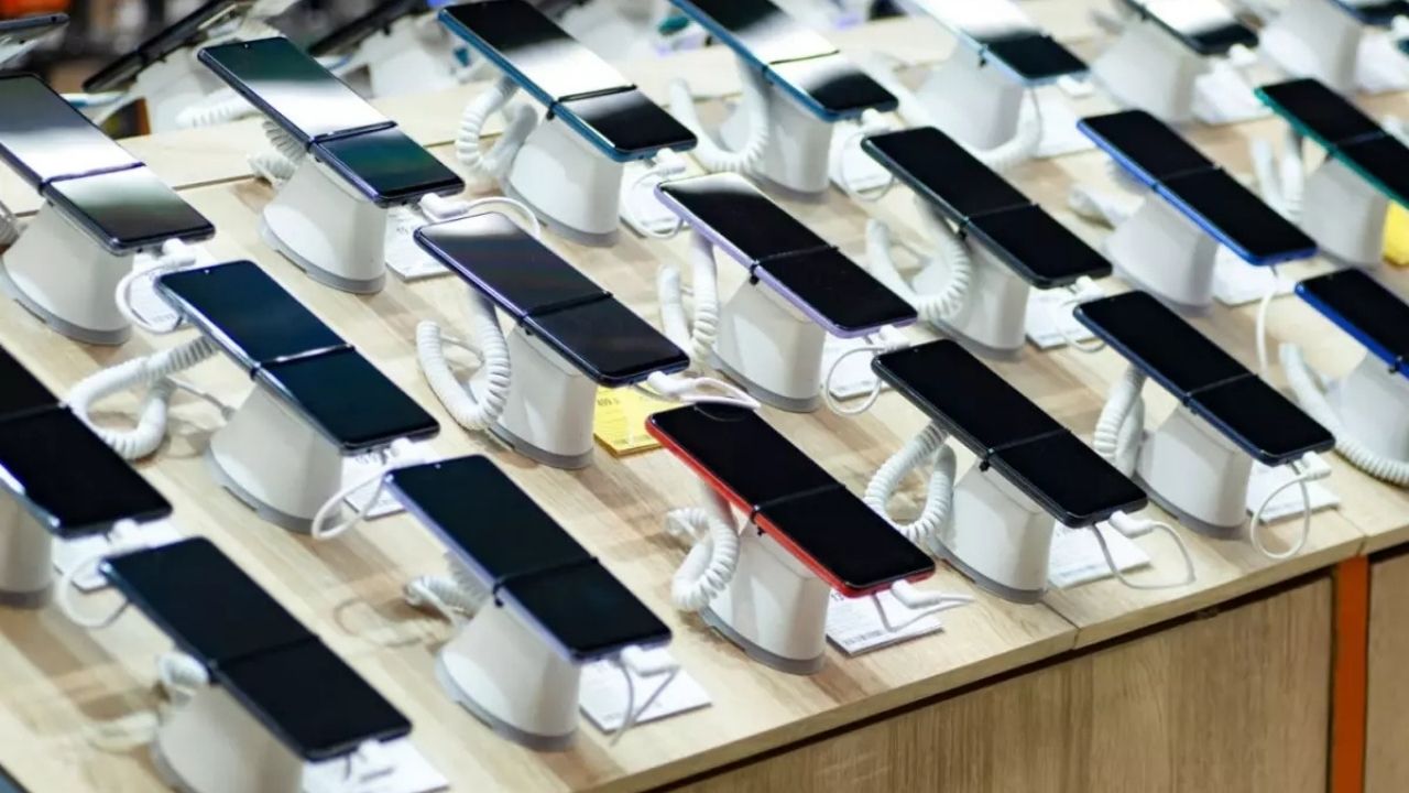 Telefon Almayı Erteleyen Pişman Olacak (2)