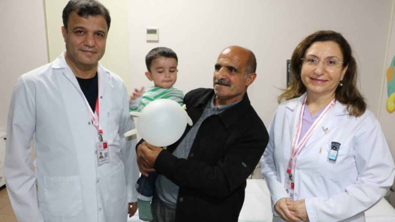 Yarım Kalple Doğan Muhammed Bebek Mucizeyi Başardı-1