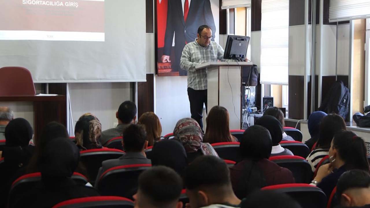 Yobü Meslekyüksek Okulu (4)