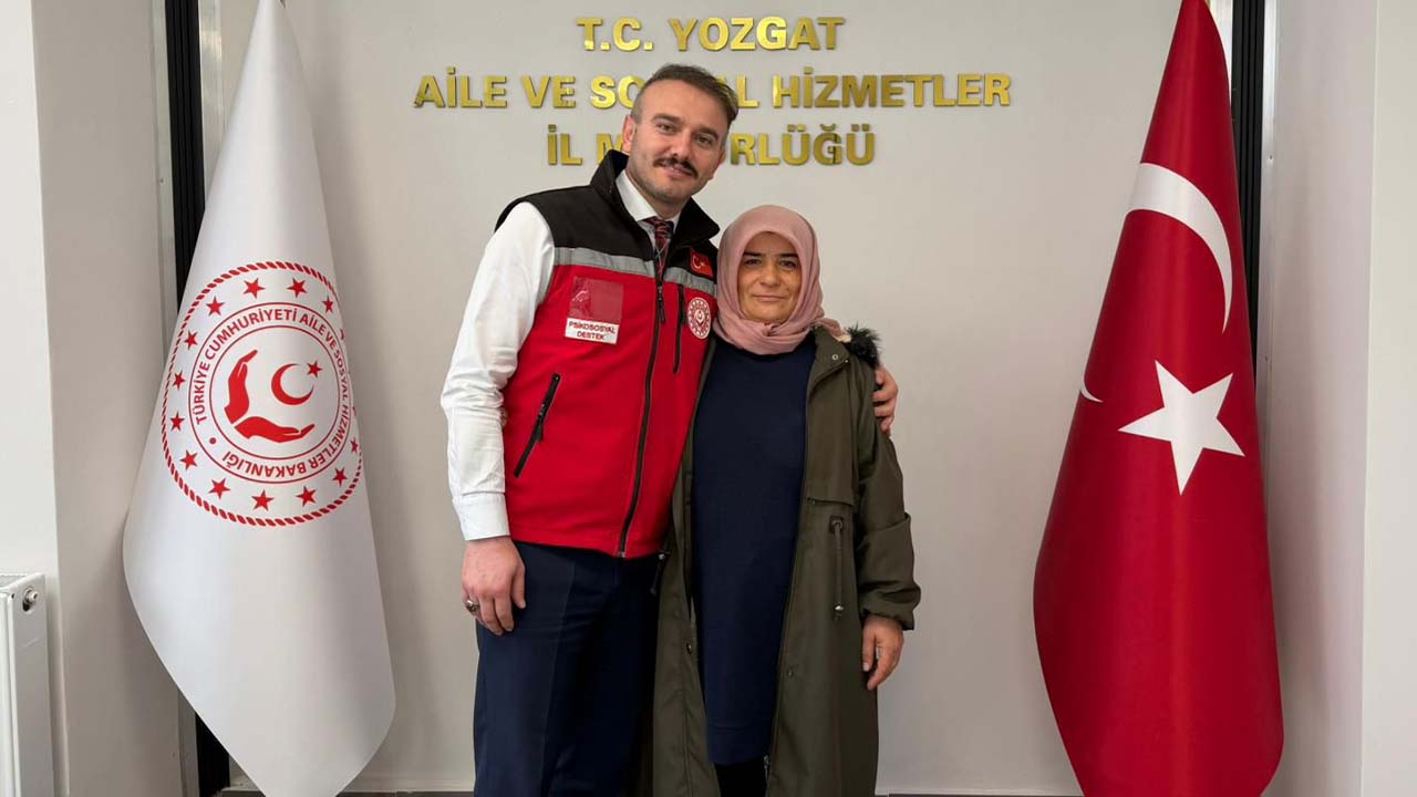 Aile Sosyal Şehit Ziyaret (1)