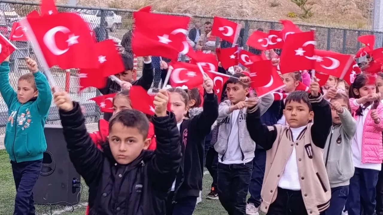 Çekerek Bayrak 81 Il