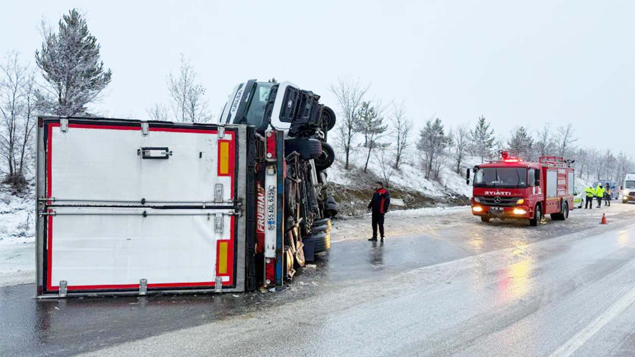Çorum Buzlanan Yol Kaza (2)