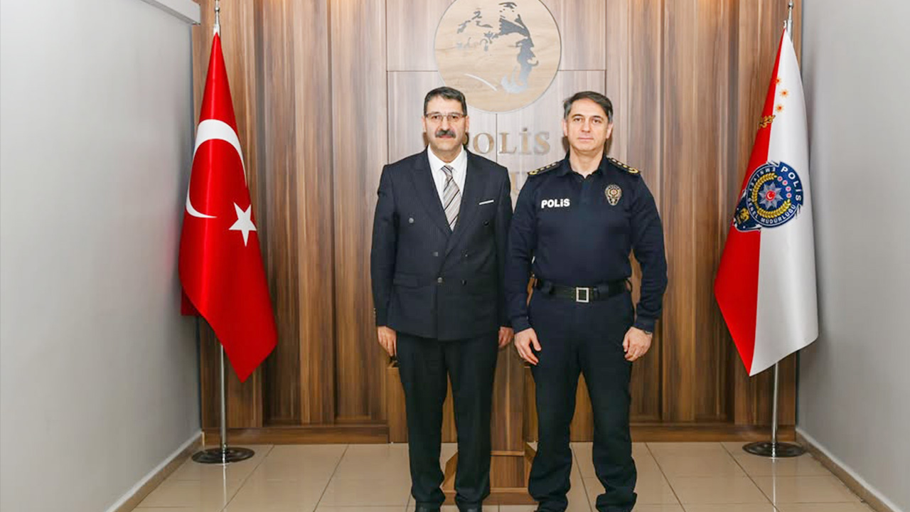 Emniyetli Buluşma (1)