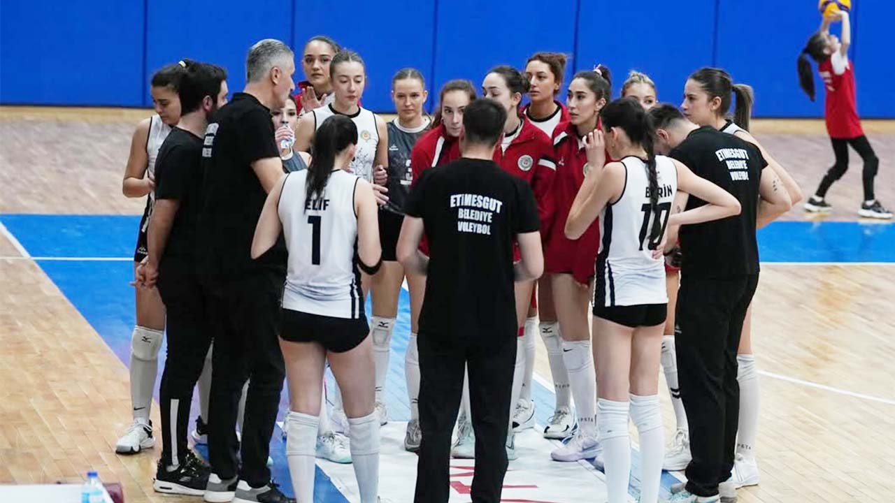 Etimsgut Voleybol (3)