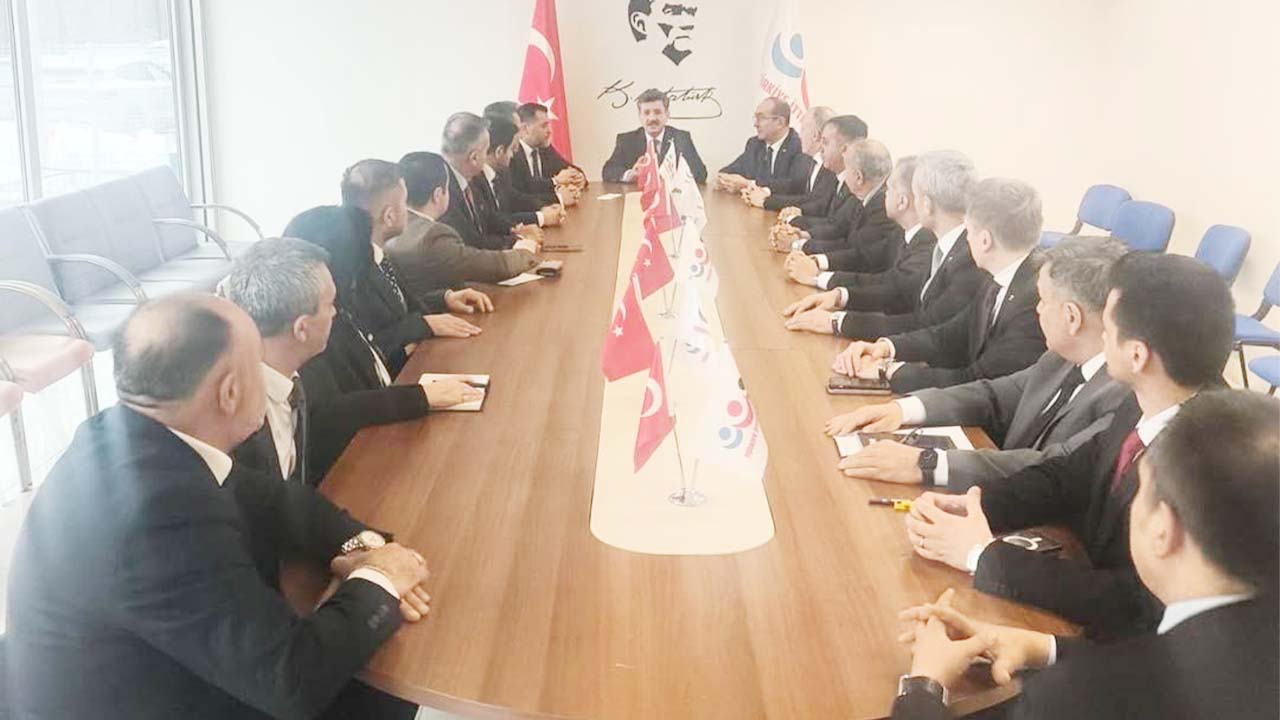 Ferhat Yılmaz Divan Başkanlık