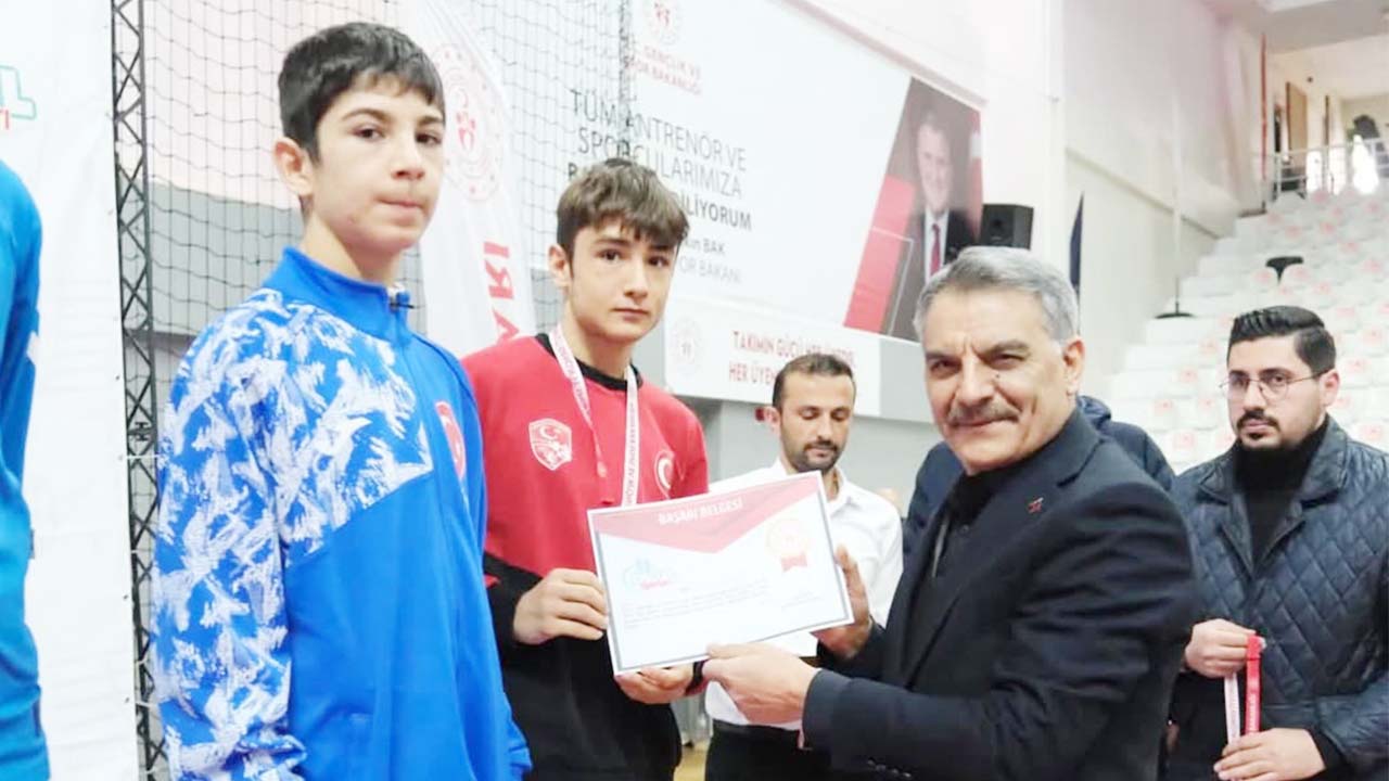 Güreş Sona Erdi (3)