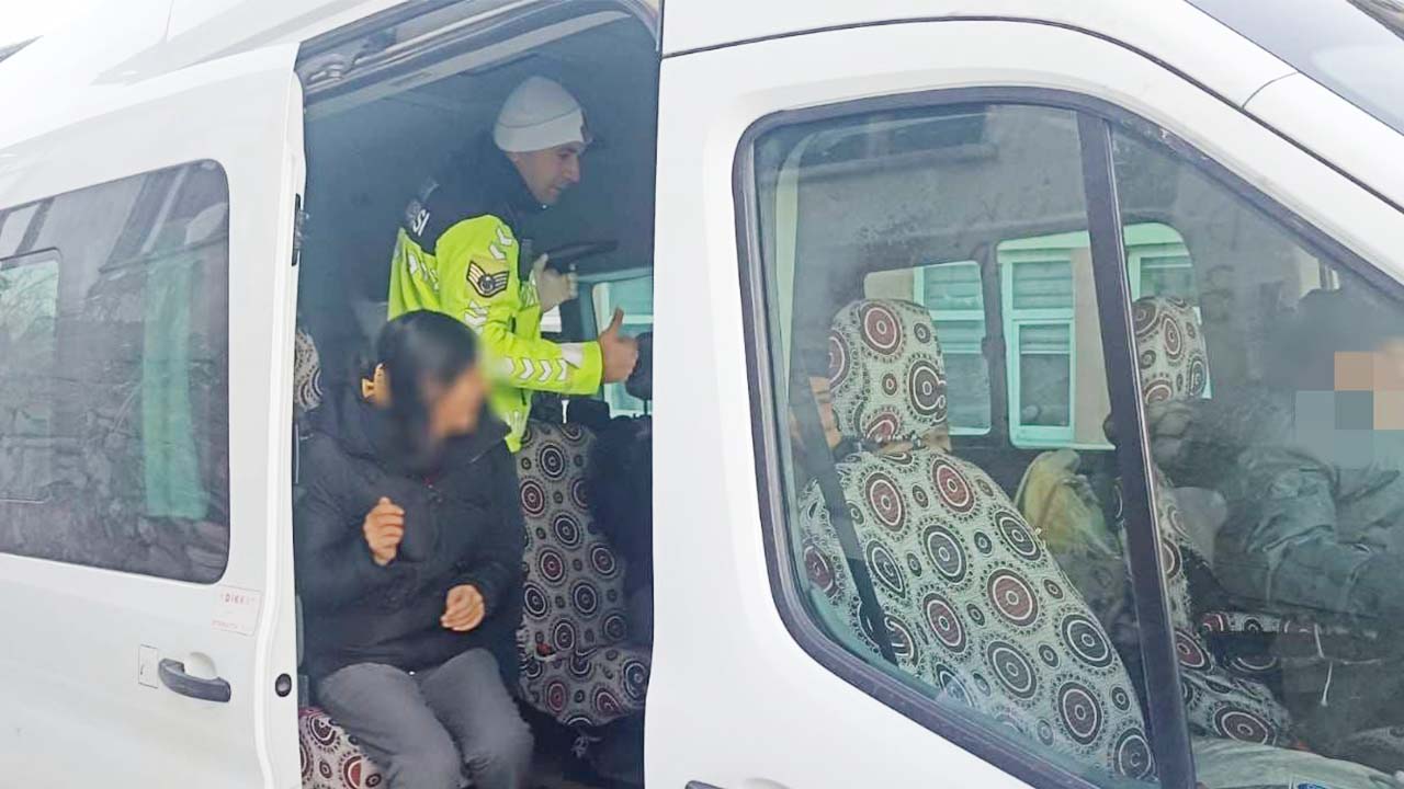 Jandarma Okul Servis Denetimm (2)