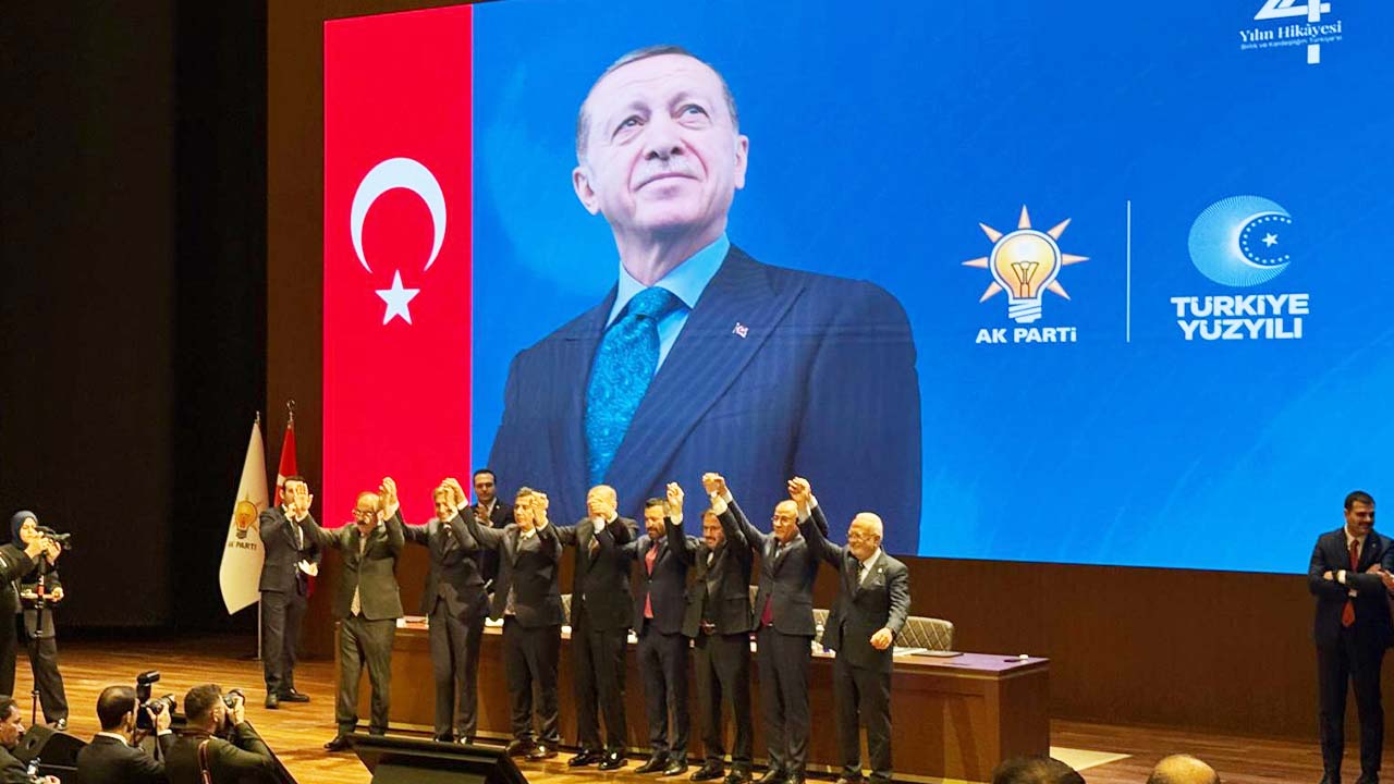 Kadişehri̇ Ak Parti̇'de (2)