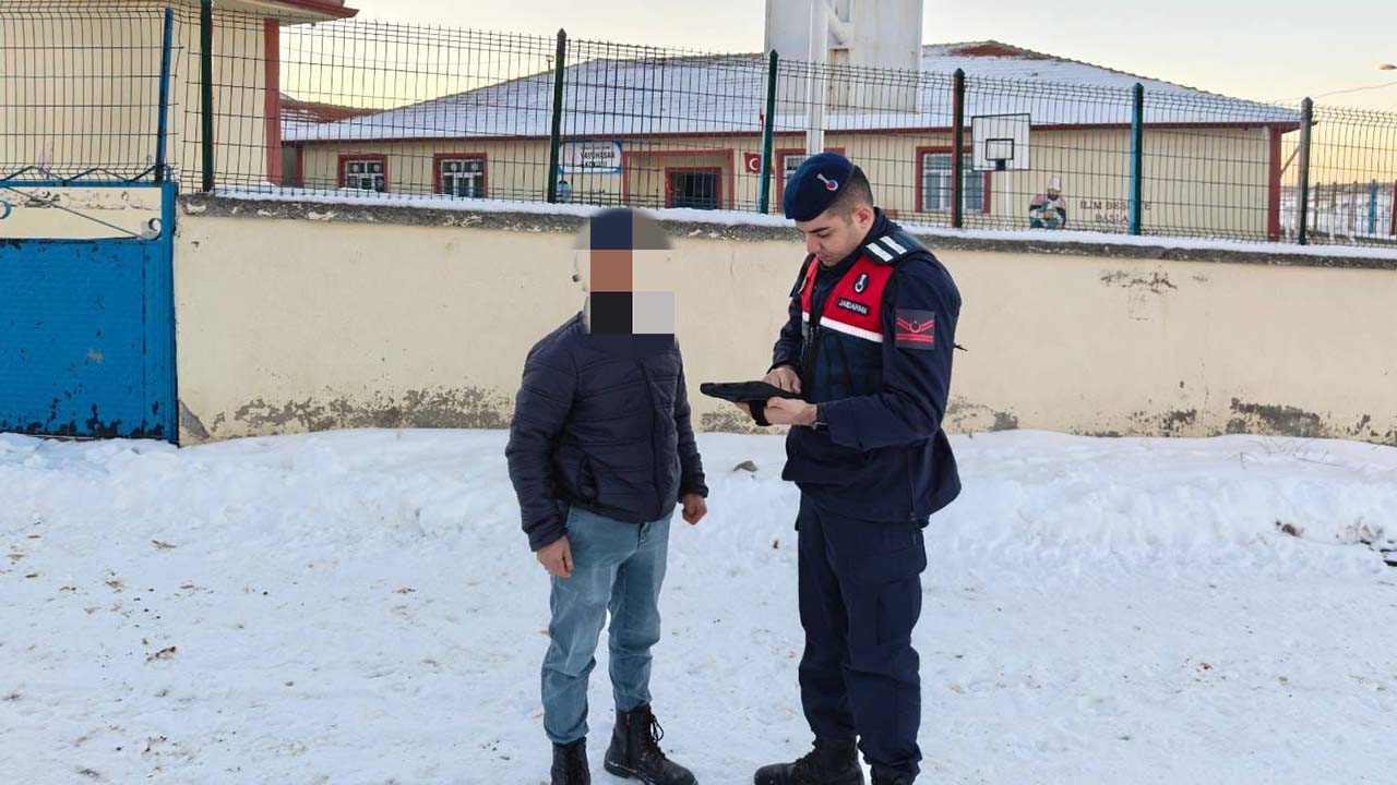 Kadışehri Jandarma Okul (2)