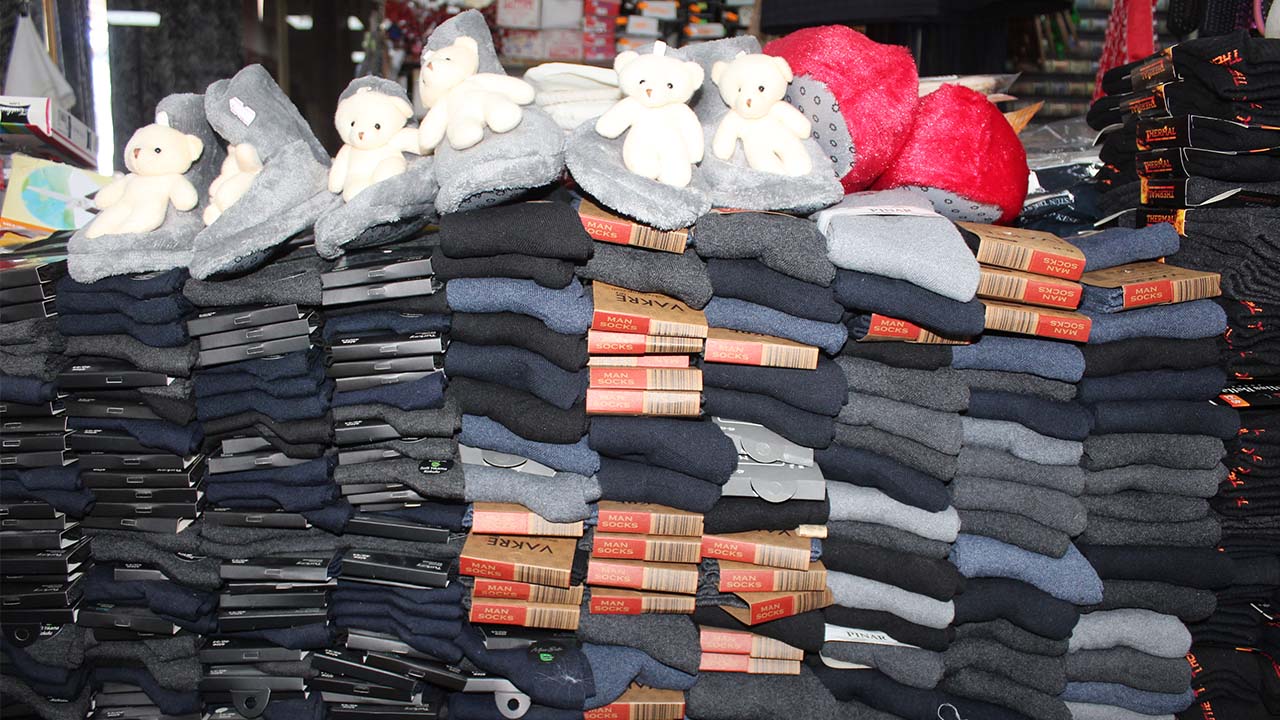 Sedefler Yün Çorap (3)