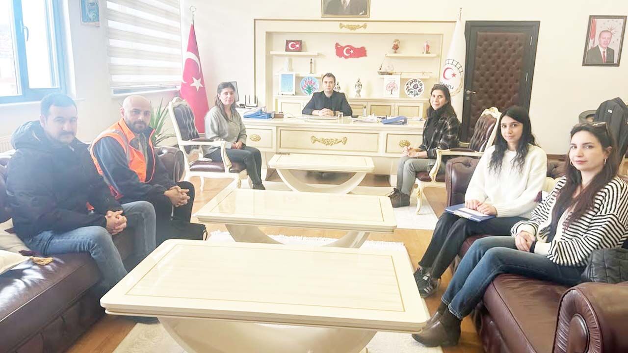 Şefaatli Kaymakamı Tren-1