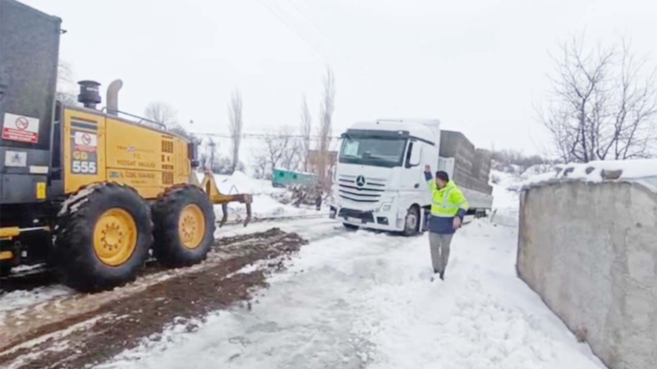Şefaatli Kaymakamlığı Kar Yoğunluk (2)