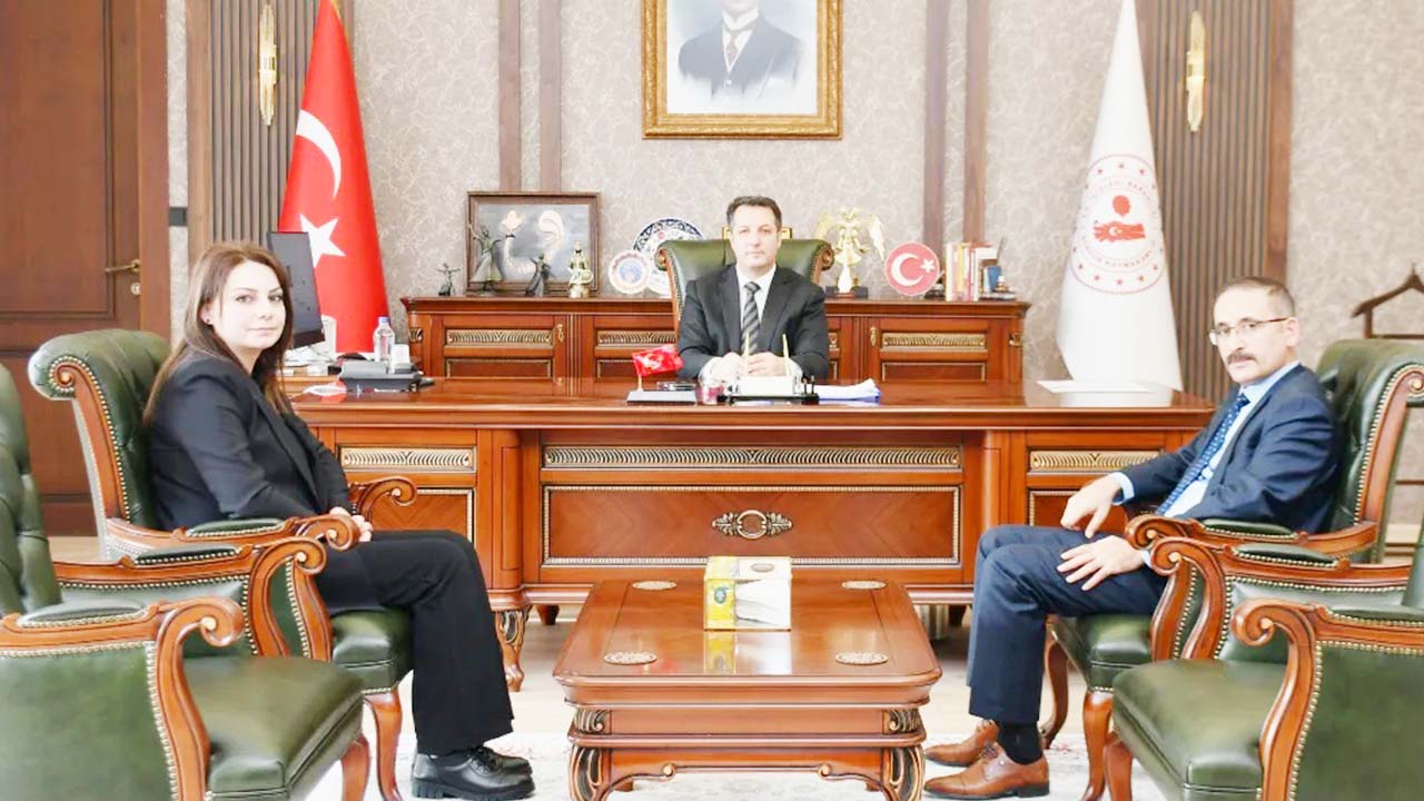 Sorgun Kaymakamı Aile Sosyal Yazıcı