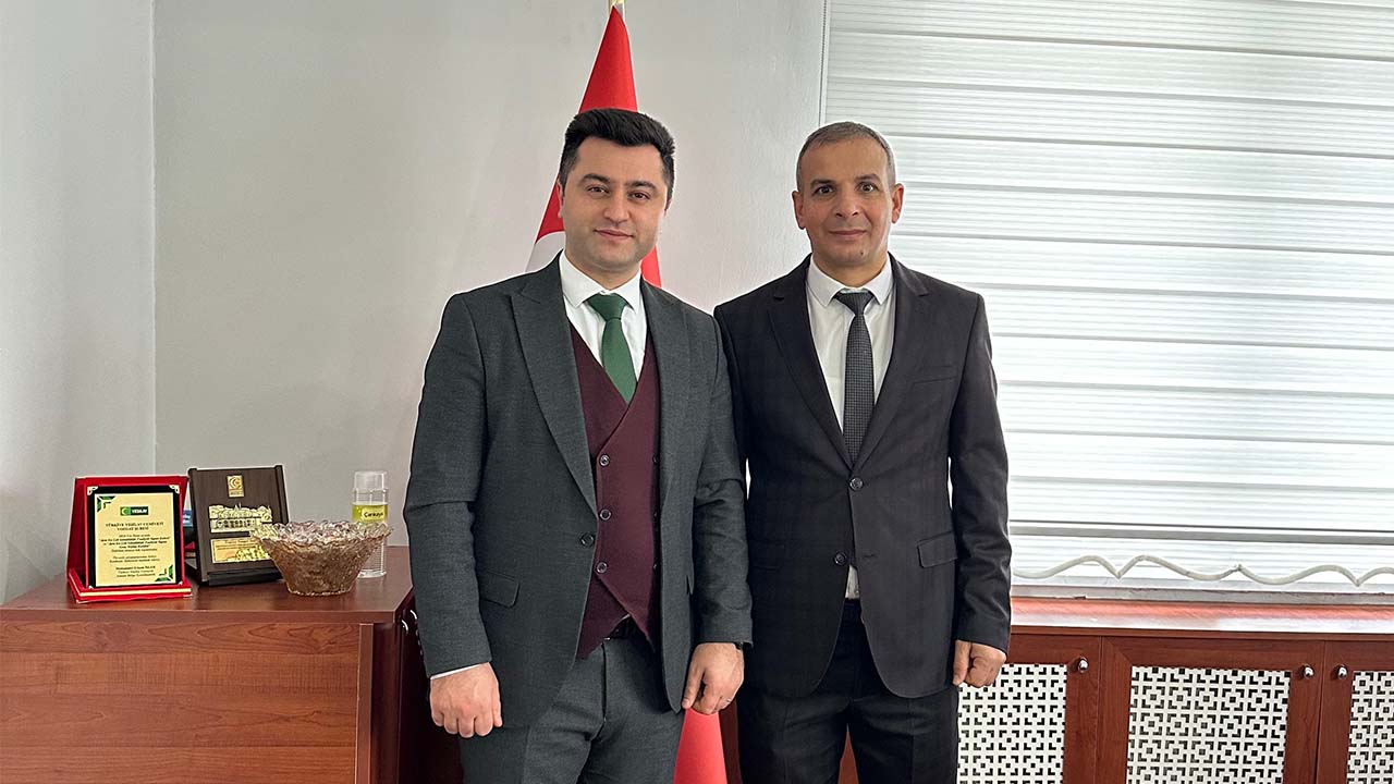 Yeşilay Abdullah Ceylan (3)