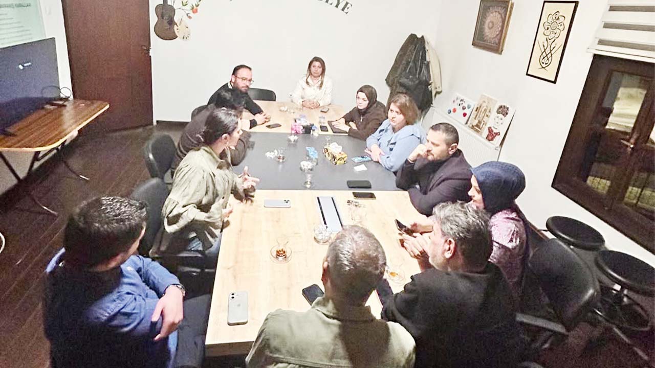 Yeşilay Ilk Toplantı (2)