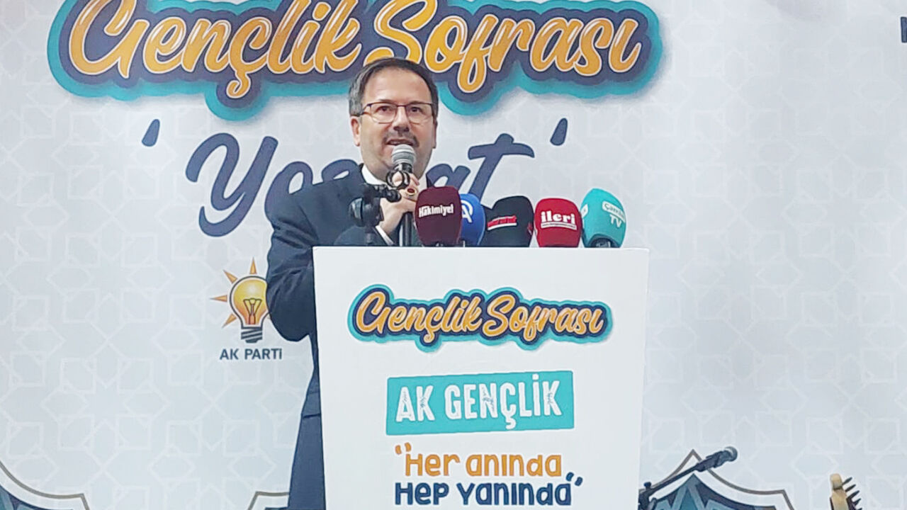 Ak Gençli̇k Bi̇r Arada (6)