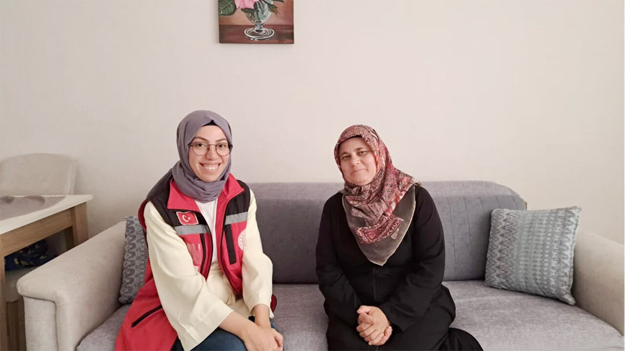 Kocaman Bir Aile! (1)