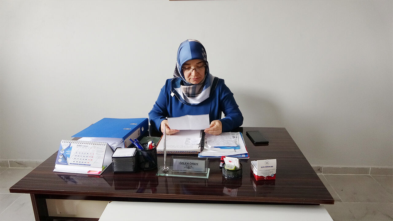 Muhtarın Adı Ile Dolandırdılar (3)