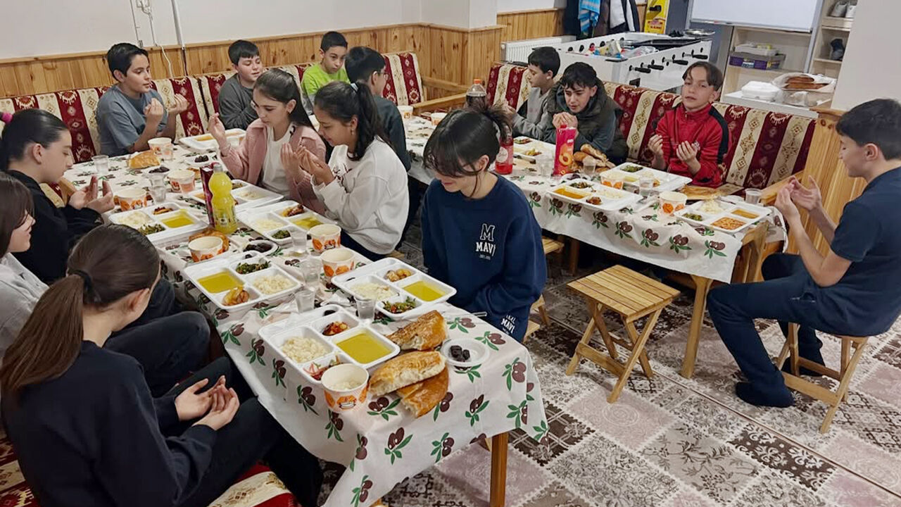 Şefaatli'de Iftar (1)