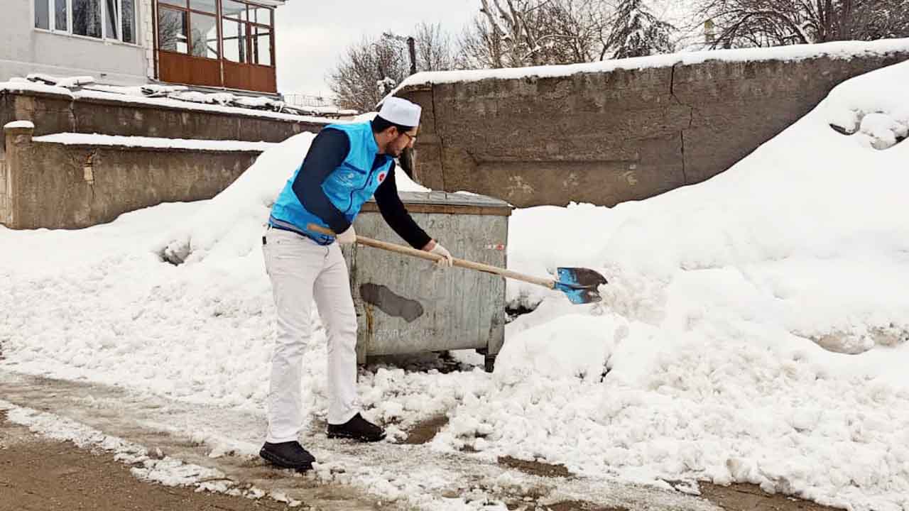 Yozgat Çayıralan Çevreci İmam4