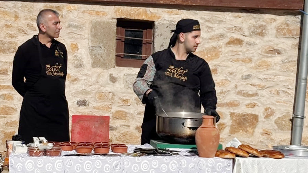 Zafer Türk Mutfağı Halk Tv (2)